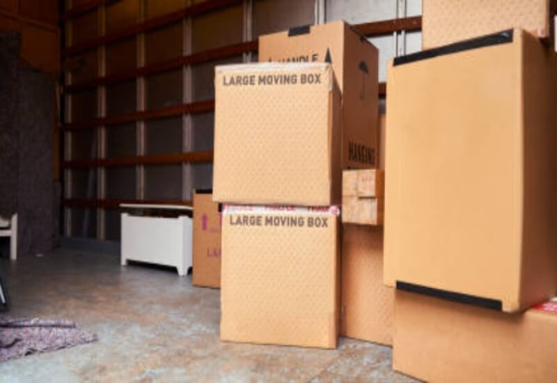 The brown color packing boxes